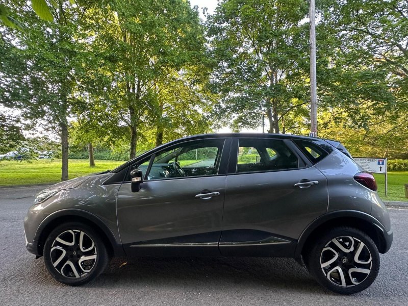 RENAULT CAPTUR