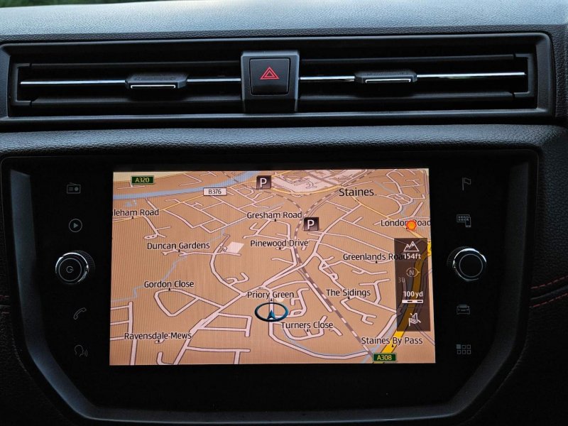 SEAT ARONA