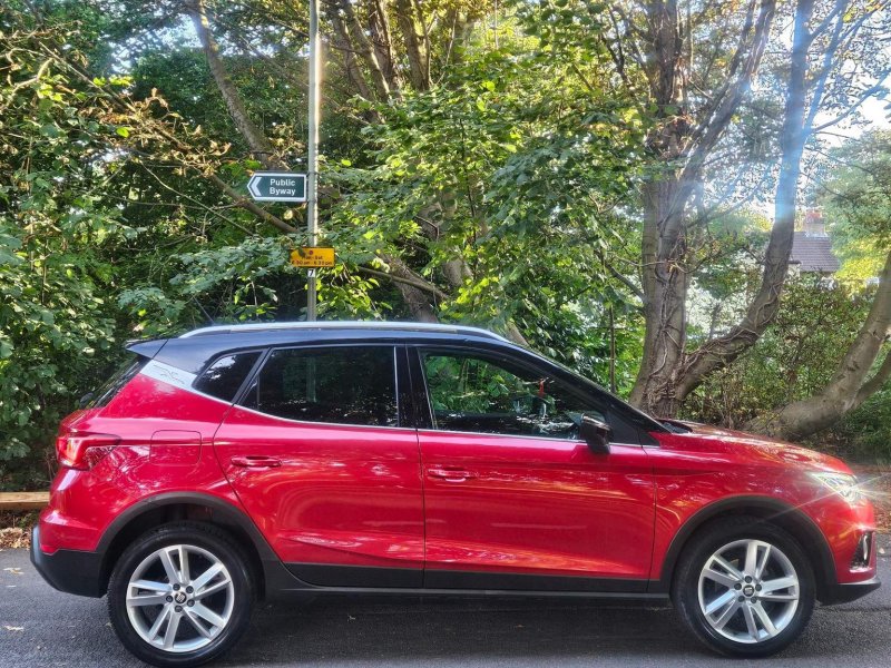 SEAT ARONA