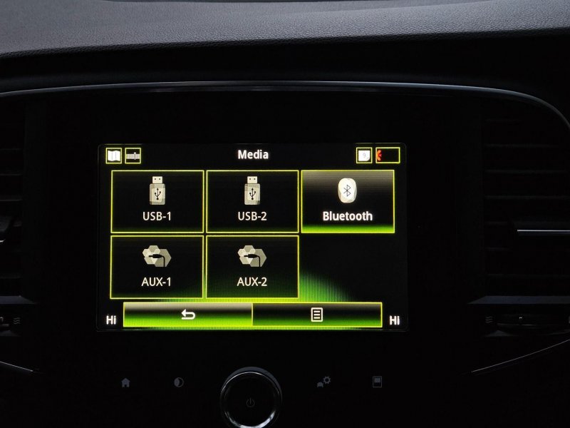 RENAULT MEGANE