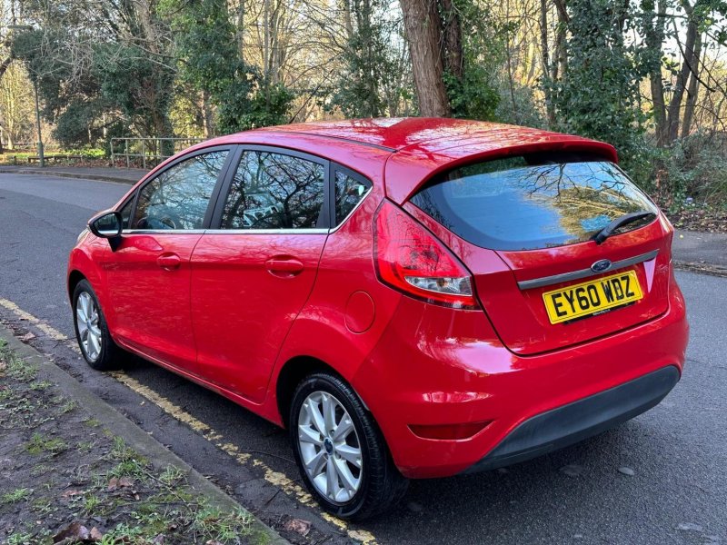 FORD FIESTA