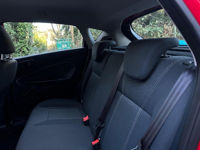 FORD FIESTA