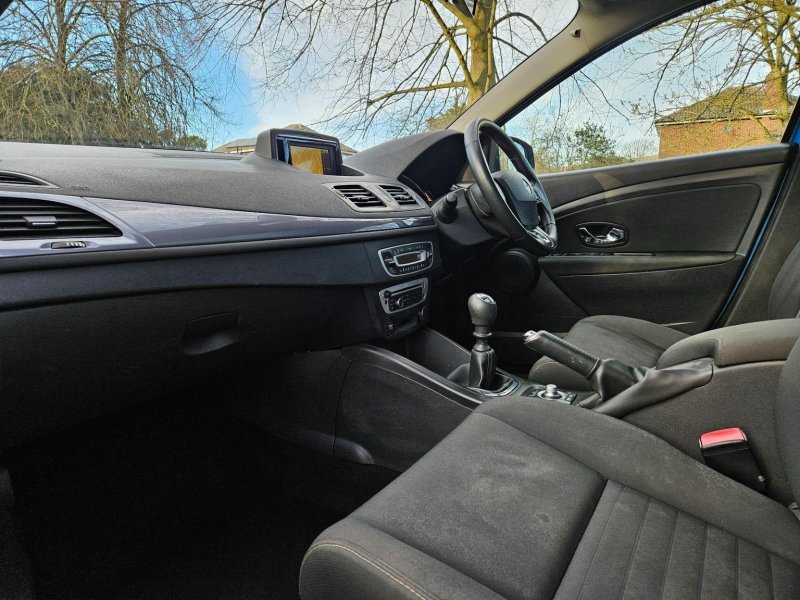 RENAULT MEGANE