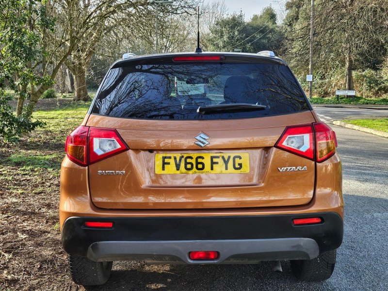 SUZUKI VITARA
