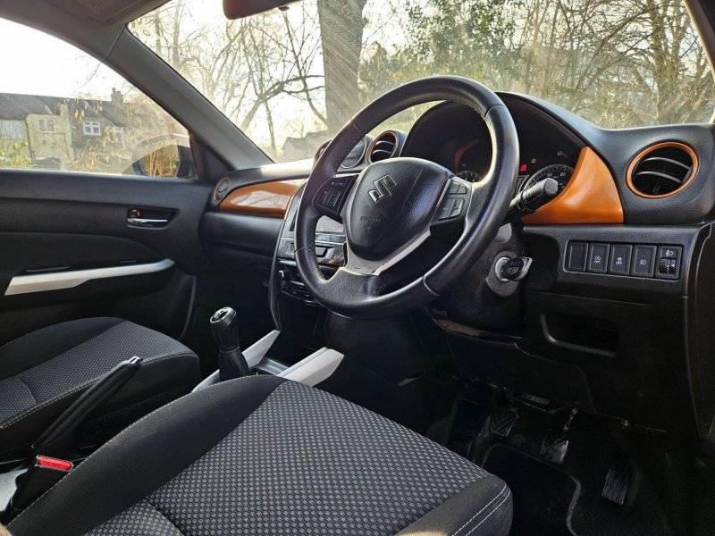 SUZUKI VITARA