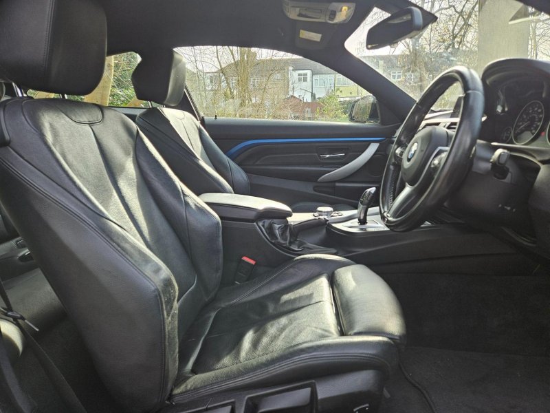 BMW 4 SERIES
