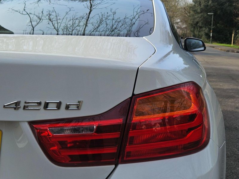 BMW 4 SERIES