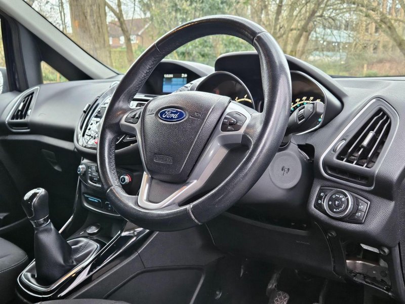FORD B-MAX