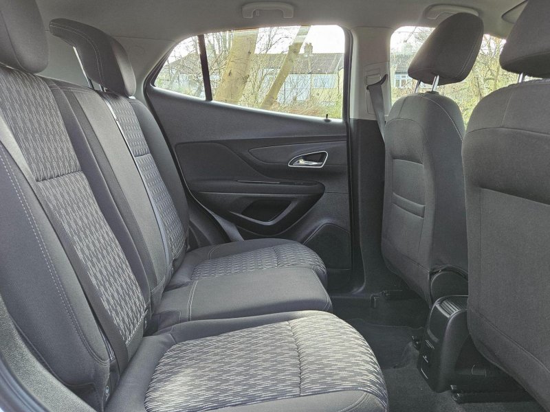 VAUXHALL MOKKA