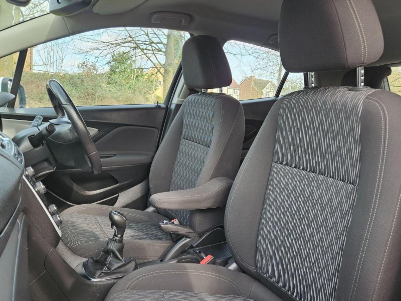 VAUXHALL MOKKA