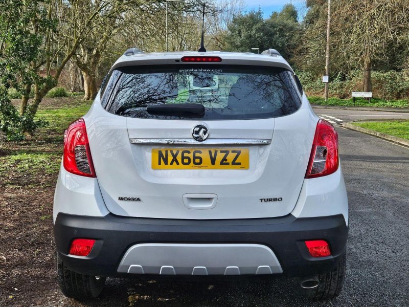 VAUXHALL MOKKA