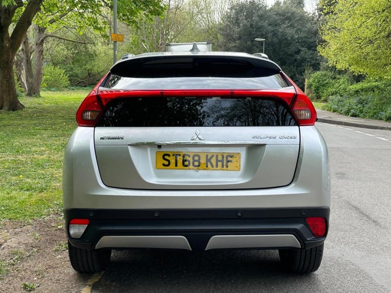 MITSUBISHI ECLIPSE CROSS