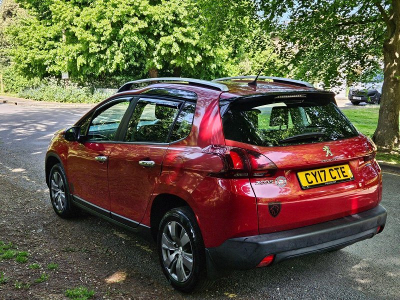 PEUGEOT 2008