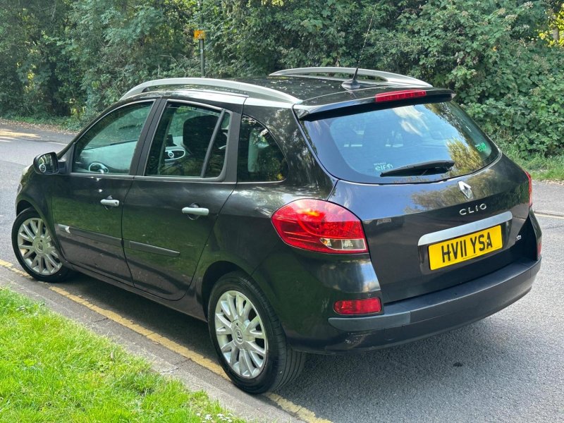 RENAULT CLIO