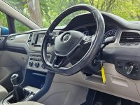 VOLKSWAGEN GOLF SV